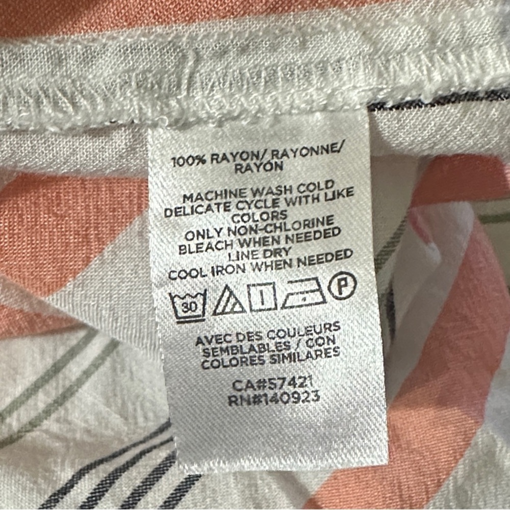 LOFT Coral and White Striped Top Sz. M - Picture 8 of 8